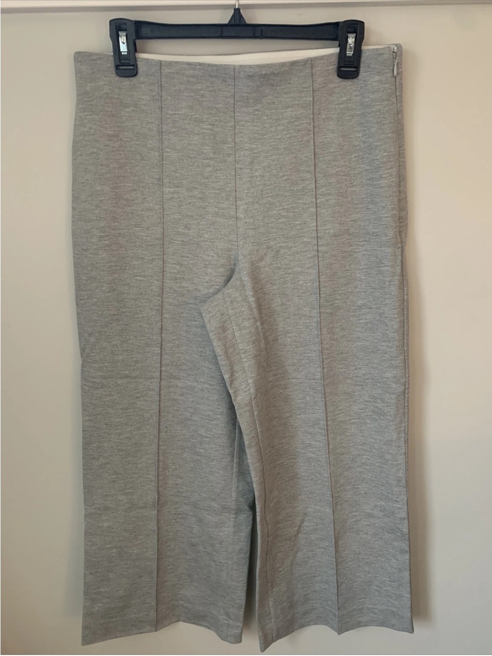 Ann Taylor Gray Wide-Leg Knit  Pants